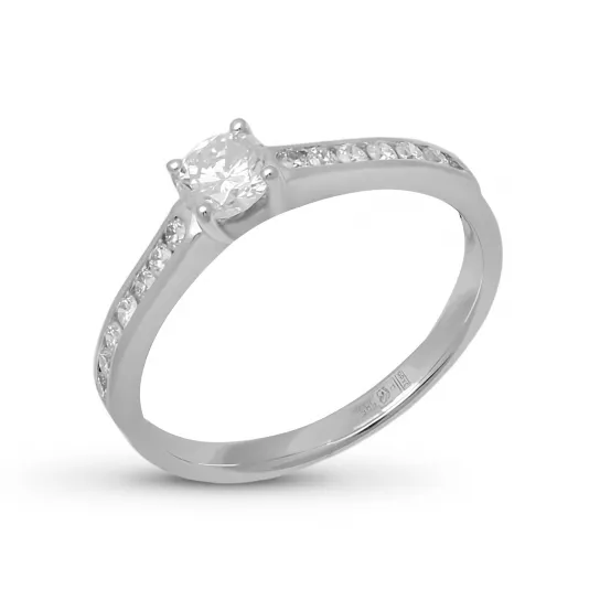 Кольцо с бриллиантами из золота