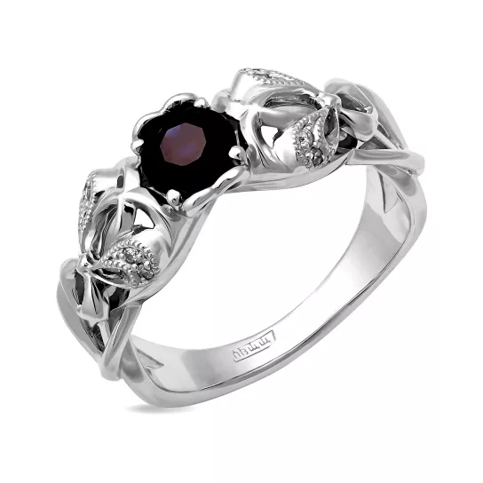 Кольцо с бриллиантами с сапфиром из золота